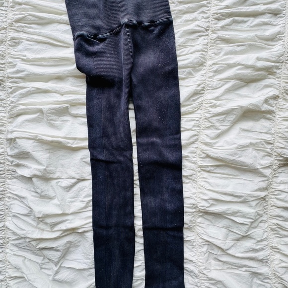 Free People Pants - FREE PEOPLE LEGGINGS.